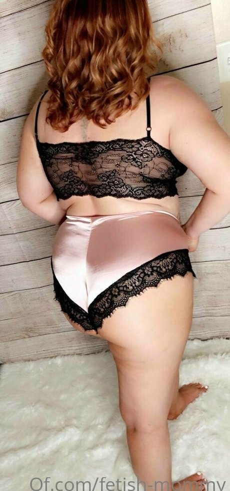 Fetish-mommy