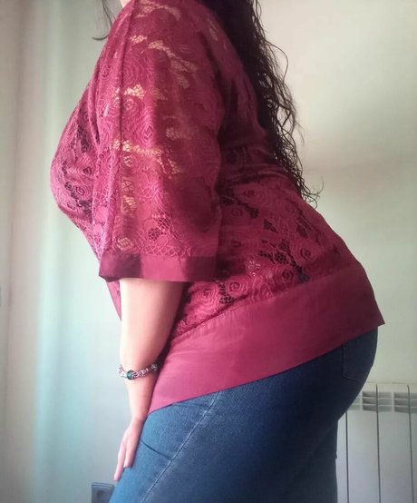 Nacktes geleaktes OnlyFans-Foto von Sweetmouthasmr