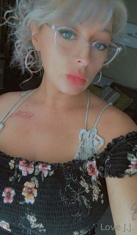 Nacktes geleaktes OnlyFans-Foto von Porcelainprincess90