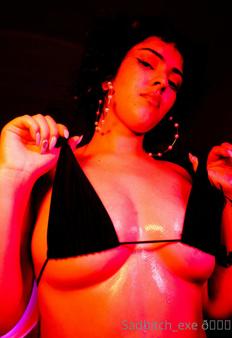 Nacktes geleaktes OnlyFans-Foto von Sadbitchexe