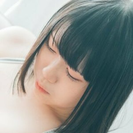 Nacktes geleaktes OnlyFans-Foto von Shiromiyayuki