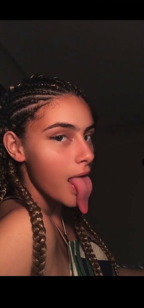 Nacktes geleaktes OnlyFans-Foto von Cerejaniih