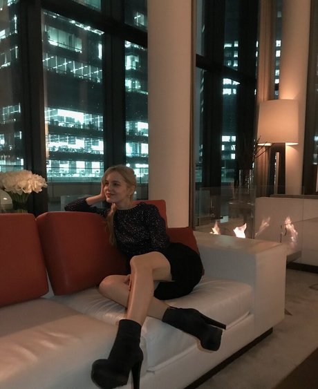 Nacktes geleaktes OnlyFans-Foto von Violapolt