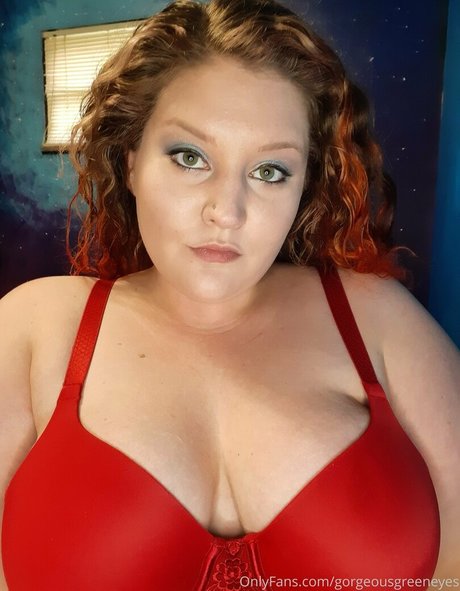 Nacktes geleaktes OnlyFans-Foto von Gorgeousgreeneyes
