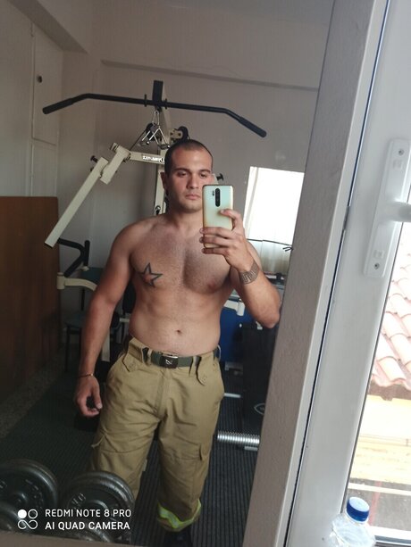 Nacktes geleaktes OnlyFans-Foto von Nektarios S