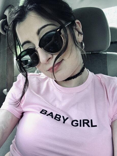 Nacktes geleaktes OnlyFans-Foto von Daddysgrl