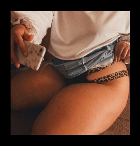 Nacktes geleaktes OnlyFans-Foto von  Elishia Lashea