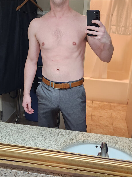 Nacktes geleaktes OnlyFans-Foto von Socialtiger