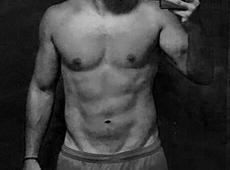 Nacktes geleaktes OnlyFans-Foto von Nacho Siggfreddi