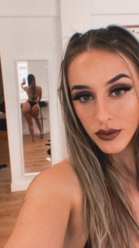 Nacktes geleaktes OnlyFans-Foto von Ana