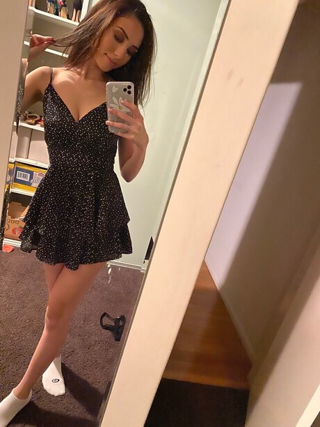 Nacktes geleaktes OnlyFans-Foto von Amarabuns