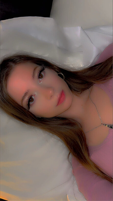 Nacktes geleaktes OnlyFans-Foto von K