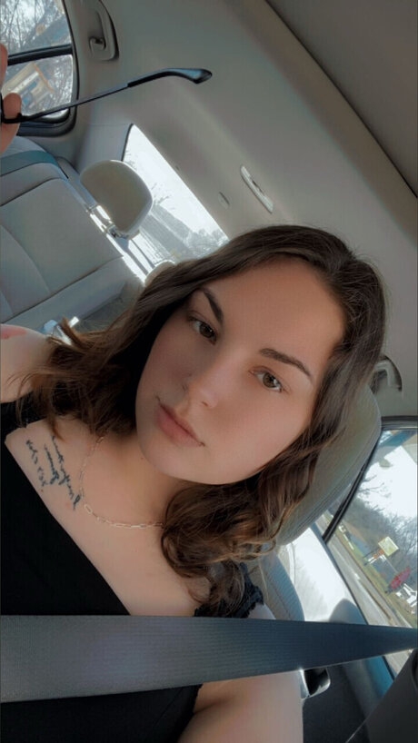 Nacktes geleaktes OnlyFans-Foto von Faith Higgs