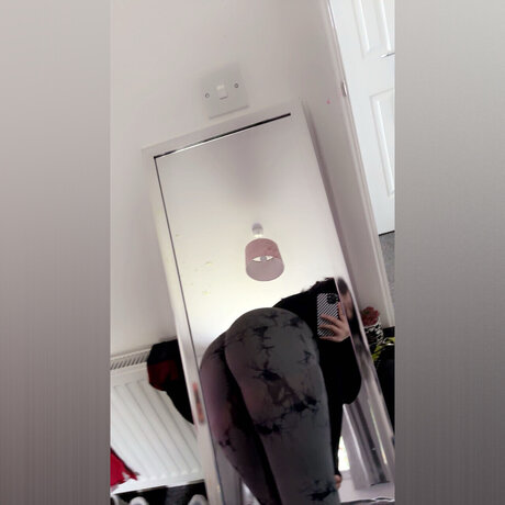 Nacktes geleaktes OnlyFans-Foto von Pinky