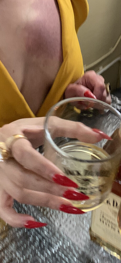 Nacktes geleaktes OnlyFans-Foto von Meli