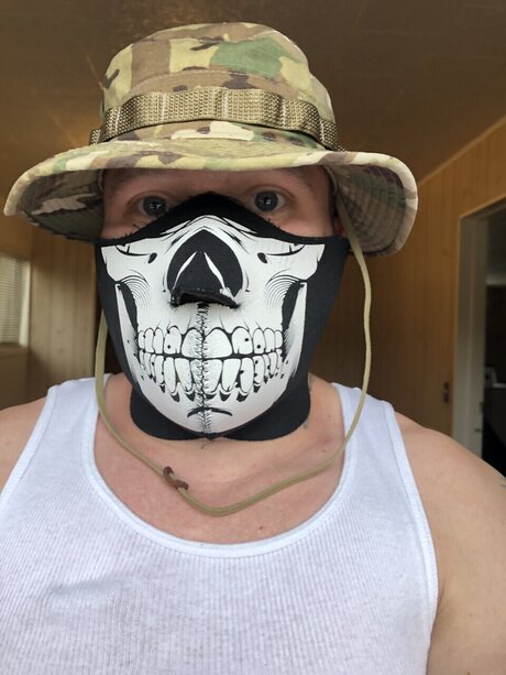 Nacktes geleaktes OnlyFans-Foto von Samael