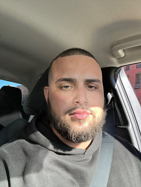 Nacktes geleaktes OnlyFans-Foto von Chris