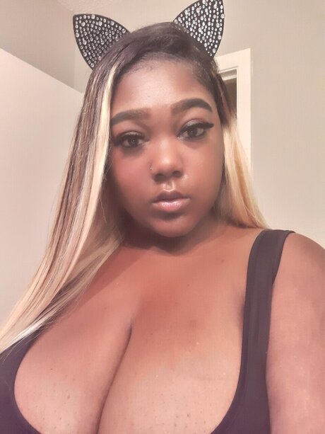 Nacktes geleaktes OnlyFans-Foto von Pretty Doll