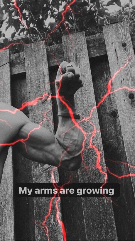 Nacktes geleaktes OnlyFans-Foto von Cameron