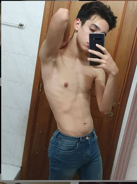 Nacktes geleaktes OnlyFans-Foto von Elas Free