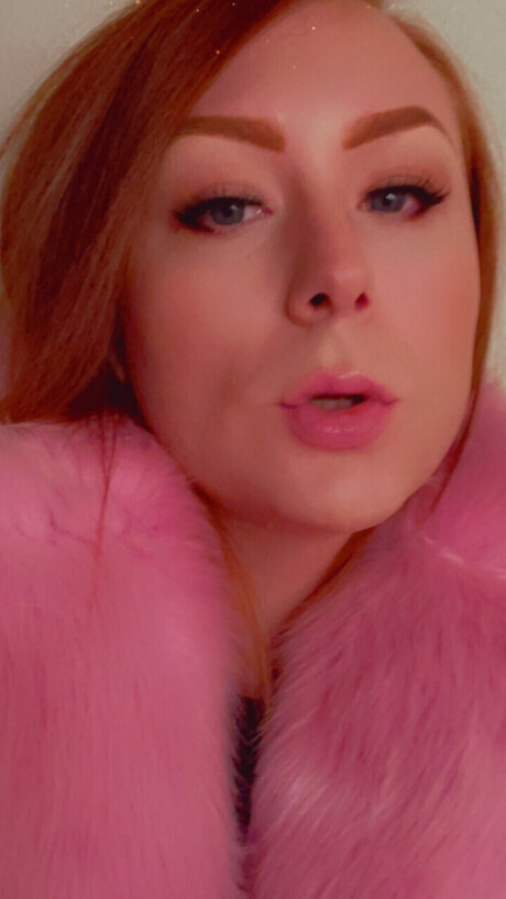 Nacktes geleaktes OnlyFans-Foto von Kylie Redd