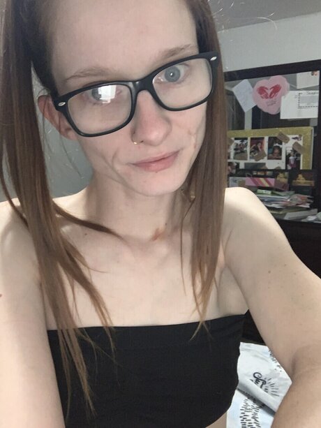 Nacktes geleaktes OnlyFans-Foto von Ashley