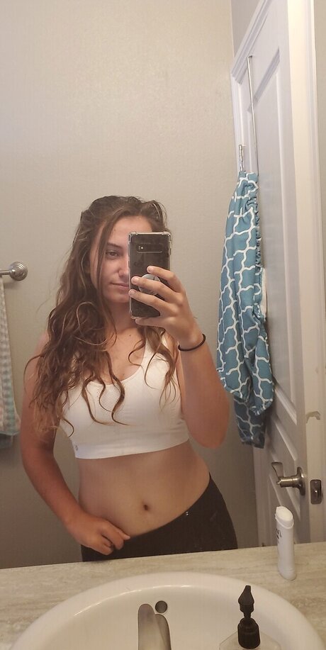 Nacktes geleaktes OnlyFans-Foto von Love Changes