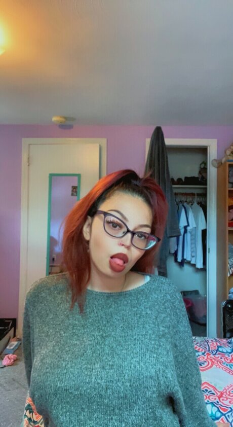 Nacktes geleaktes OnlyFans-Foto von Julie Adalyn