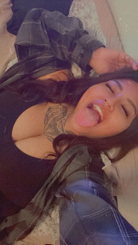 Nacktes geleaktes OnlyFans-Foto von Ashley Sessions