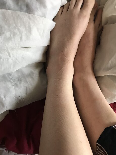 Nacktes geleaktes OnlyFans-Foto von This Little Piggy