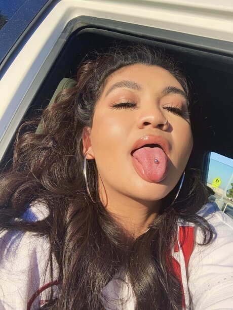 Nacktes geleaktes OnlyFans-Foto von Hokubby