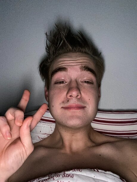 Nacktes geleaktes OnlyFans-Foto von Joshua