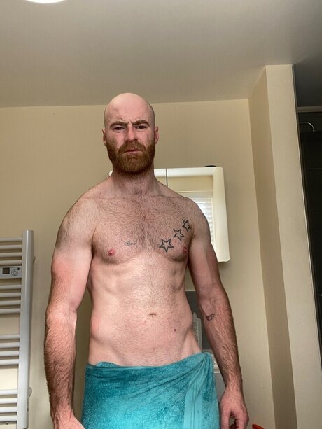 Nacktes geleaktes OnlyFans-Foto von Skiba
