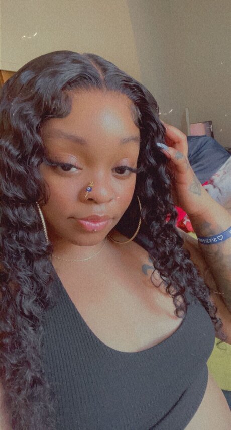 Nacktes geleaktes OnlyFans-Foto von Kandyybby