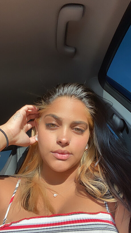 Nacktes geleaktes OnlyFans-Foto von Marie 