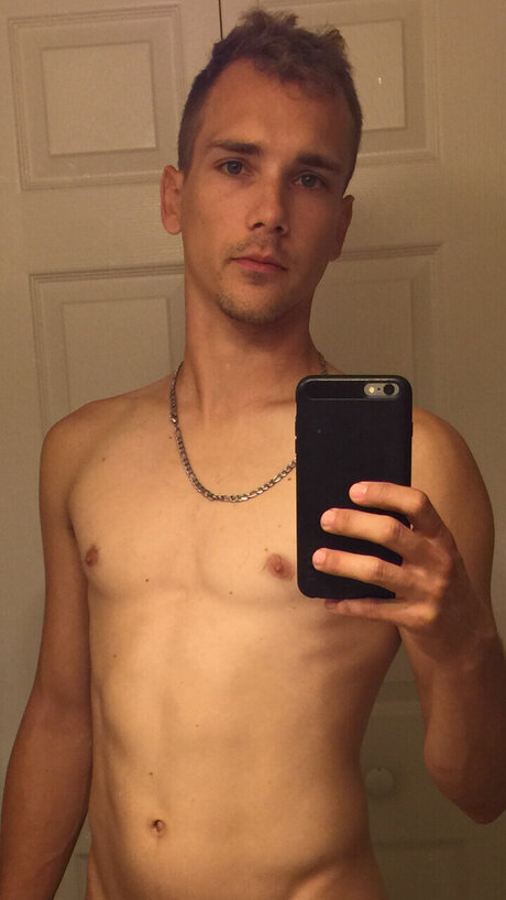 Nacktes geleaktes OnlyFans-Foto von Roman Christiansen