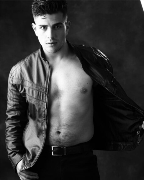 Nacktes geleaktes OnlyFans-Foto von Hctor Baez