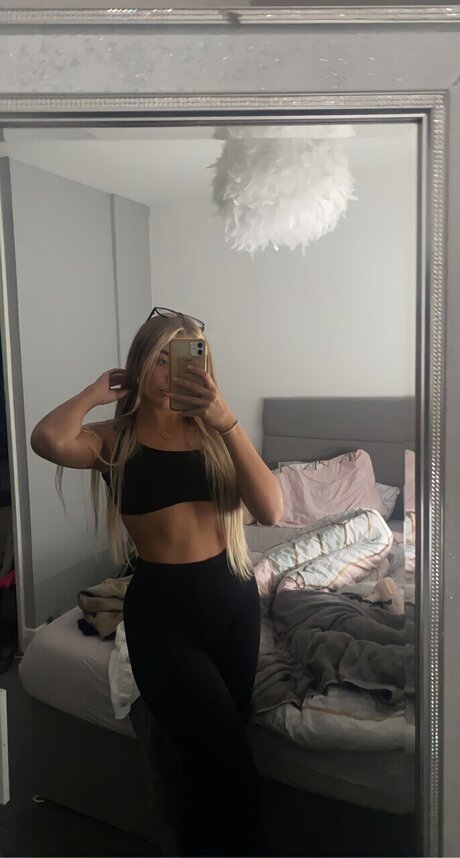 Nacktes geleaktes OnlyFans-Foto von Jasmine
