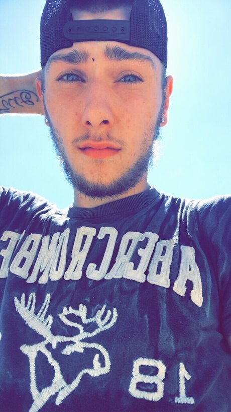 Nacktes geleaktes OnlyFans-Foto von Joey