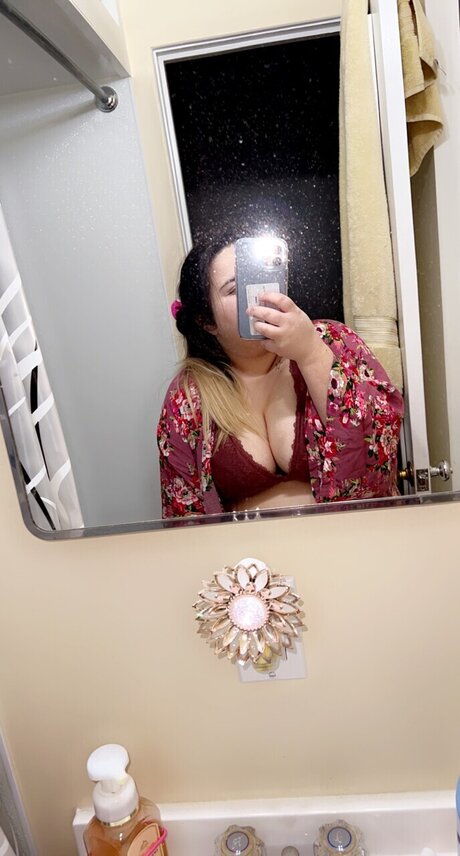 Nacktes geleaktes OnlyFans-Foto von Rachel