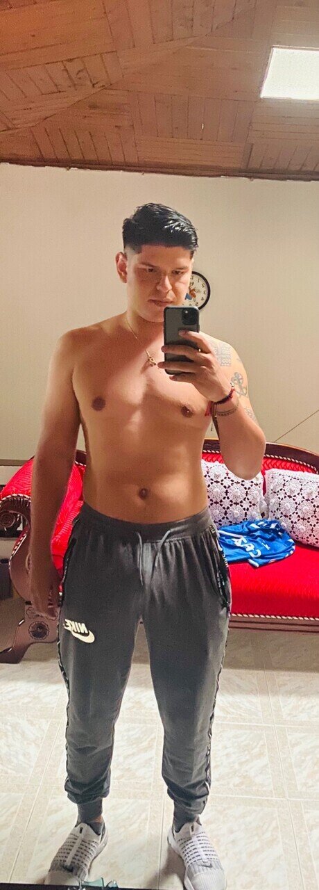 Nacktes geleaktes OnlyFans-Foto von Slokin17