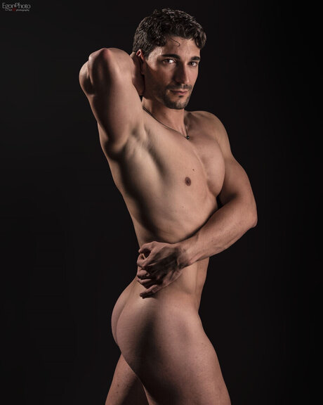 Nacktes geleaktes OnlyFans-Foto von Vicente93