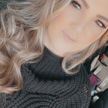Nacktes geleaktes OnlyFans-Foto von Katherine Meyers