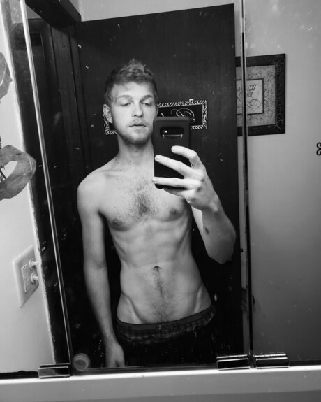 Nacktes geleaktes OnlyFans-Foto von Zach