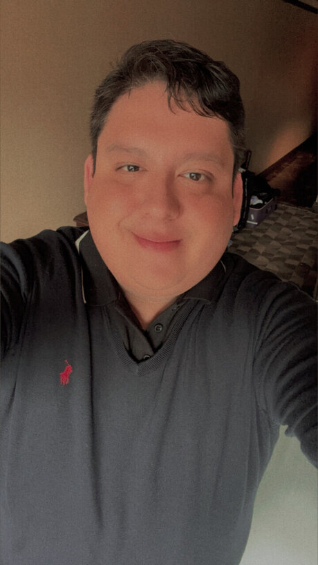Nacktes geleaktes OnlyFans-Foto von Alejandro Rivera