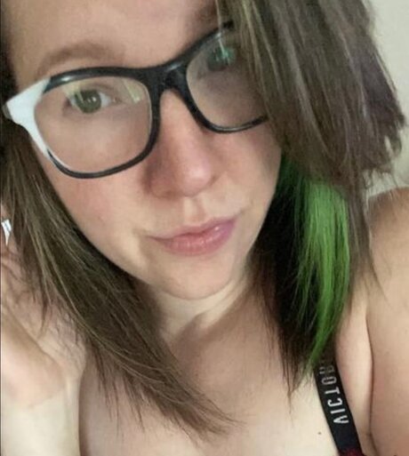 Nacktes geleaktes OnlyFans-Foto von Stephanya Renee