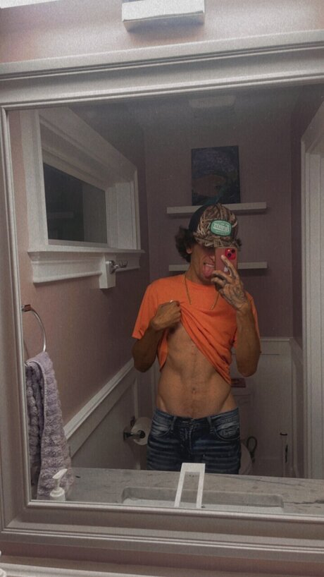 Nacktes geleaktes OnlyFans-Foto von Joey