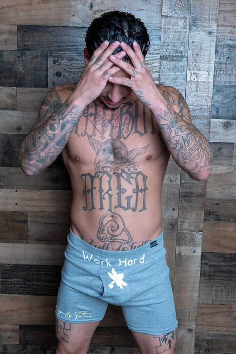 Nacktes geleaktes OnlyFans-Foto von Richard Ibarra