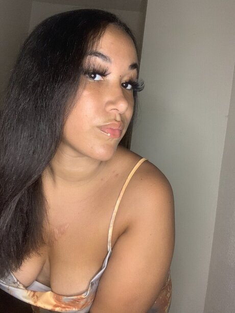 Nacktes geleaktes OnlyFans-Foto von Goddess Onabella