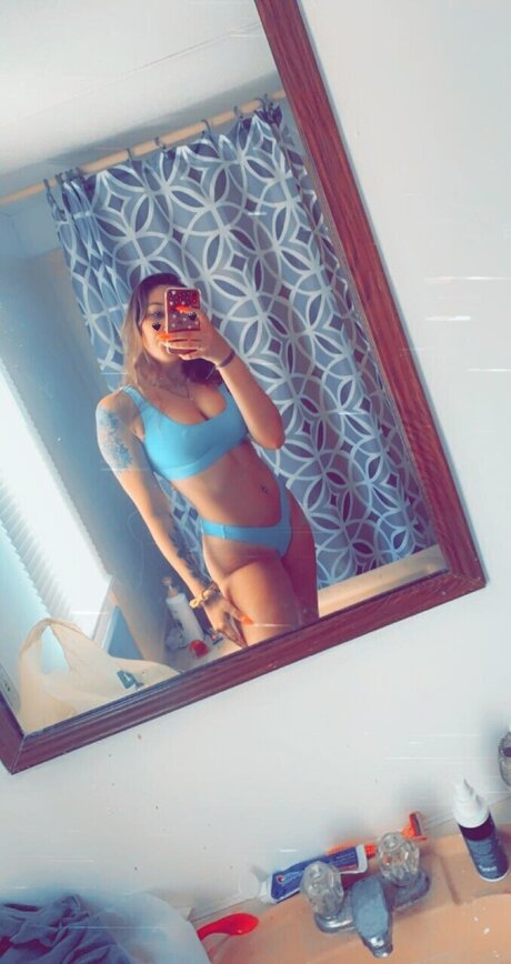 Nacktes geleaktes OnlyFans-Foto von Saylar